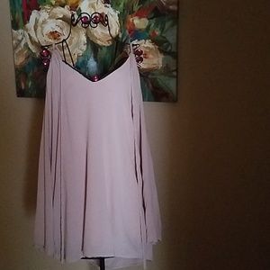 Tobi could shoulder shirt